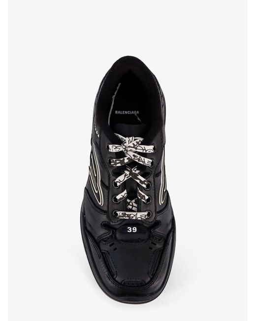 Balenciaga White Hamptons Worn-Out Low-Top Leather Sneakers for men
