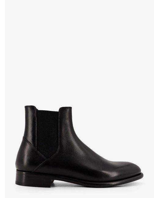Doucal's Black Leather Ankle Boots for men