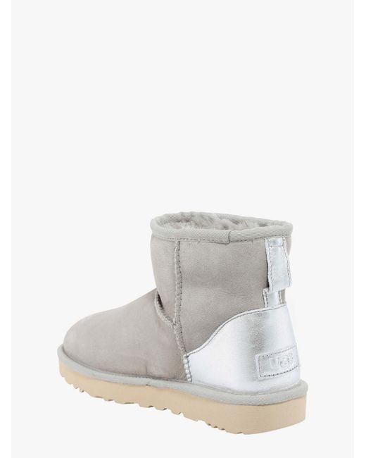 grey ankle ugg boots
