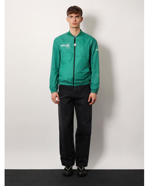 Giubbino Ostria 7 Moncler Frgmt Hiroshi Fujiwara Con Maxi Stampa di Moncler Genius in Green da Uomo