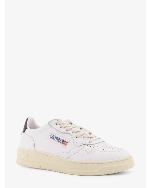 Autry White Medalist Low Leather Low-Top Sneakers