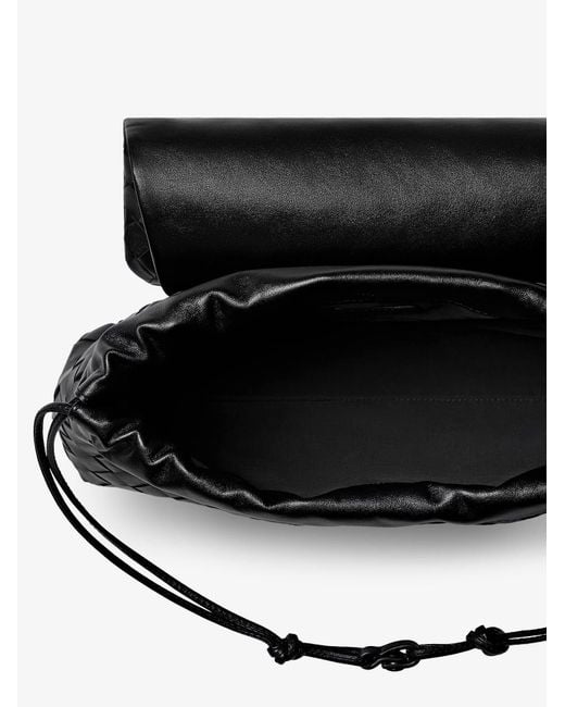 Bottega Veneta Black Leather Shoulder Bag With Intrecciato Pattern