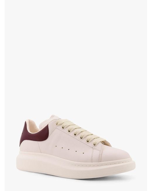 Oversize Leather Sneakers With Back Contrasting Patch-Uomo di Alexander McQueen in Pink da Uomo