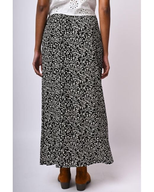 Gonna Lunga A Stampa Floreale Con Bottoni di NUNA LIE in Black