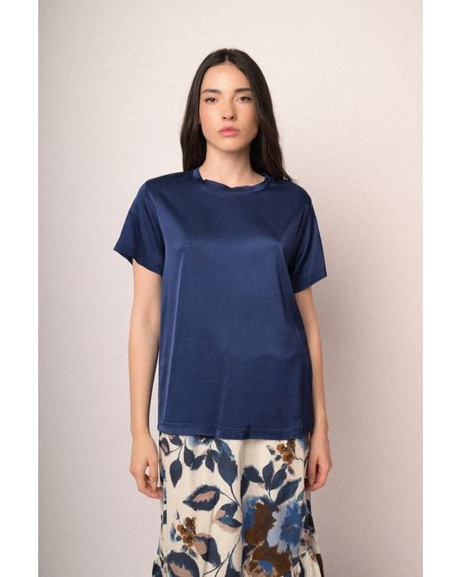 T-Shirt di NUNA LIE in Blue