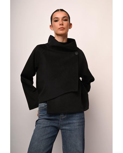 Giacca A Cappa Con Collo A Cratere di NUNA LIE in Black