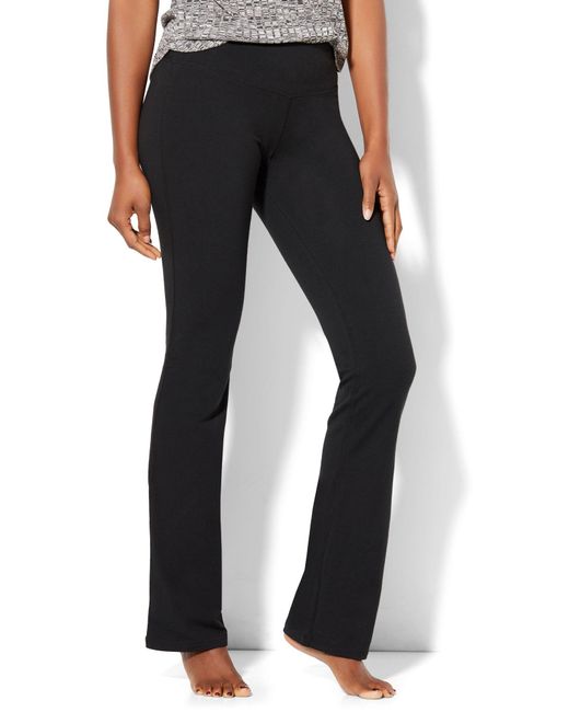bootcut jogging bottoms