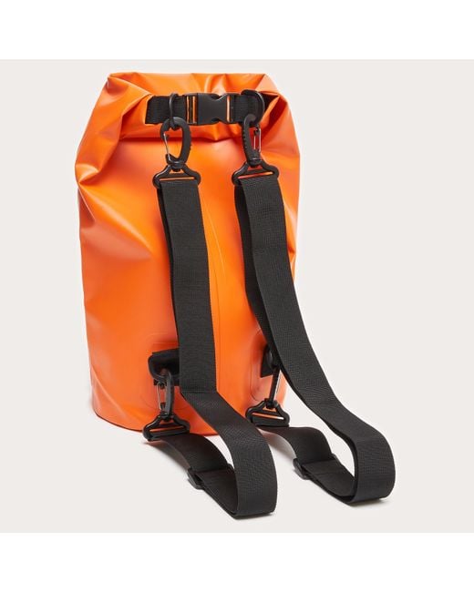Oakley Barrel 10l Dry Bag in Orange for Men | Lyst