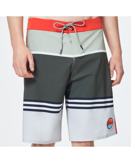 Oakley Striped 1975 Boardshort 21 in 