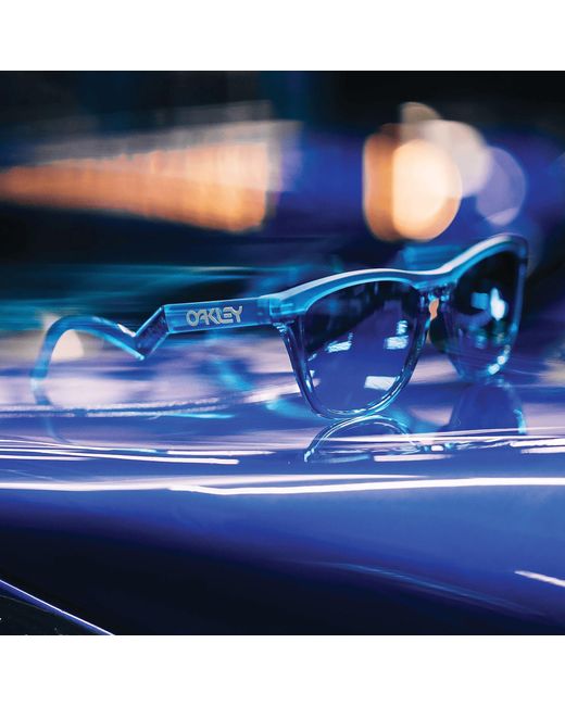 Oakley Frogskinstm Hybrid Fabio Quartararo Signature Series Sunglasses - Color: Blue for men