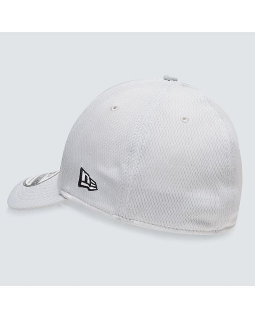 Oakley Tinfoil Cap 2.0 in White für Herren