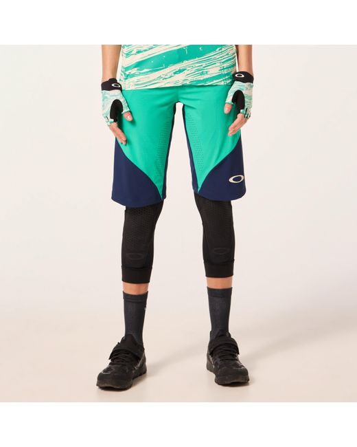 W. Seeker Airline Short Oakley en coloris Green