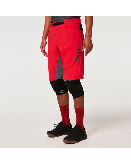 Oakley Red Seeker '75 Short for men