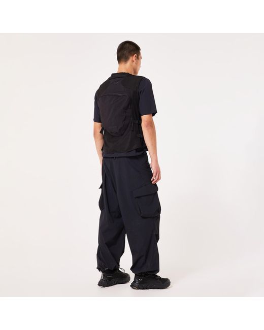 Oakley Black Versatile Multi-Pocket Latitude Flex Vest for men