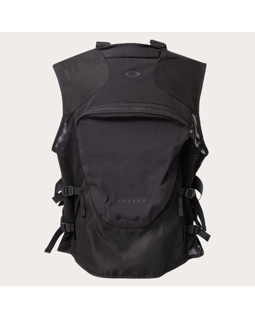Oakley Black Versatile Multi-Pocket Latitude Flex Vest for men