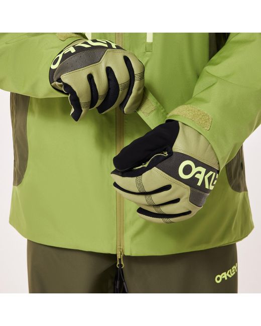 Oakley Green Tc Camber Reduct Shell Jacket for men