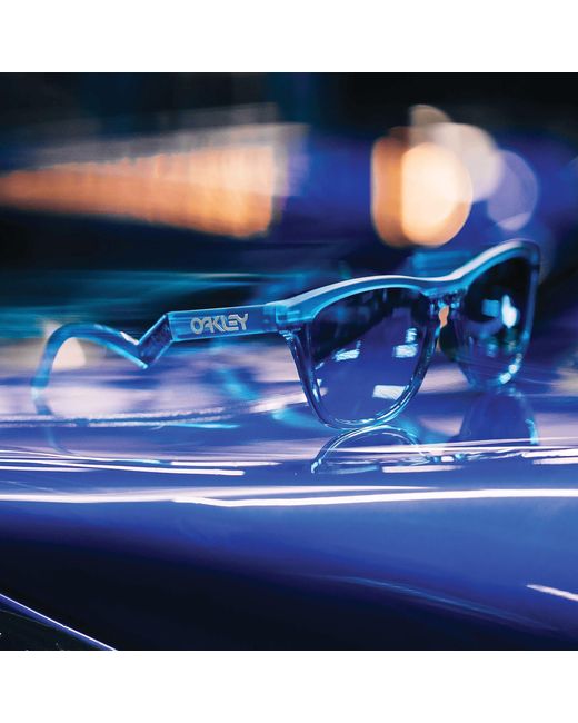 Oakley Frogskinstm Hybrid Fabio Quartararo Signature Series Sunglasses - Color: Blue for men