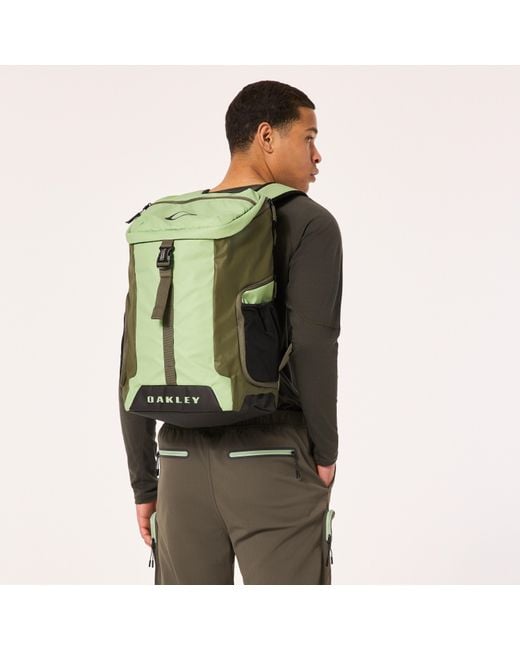 Oakley Road Trip Rc Backpack in Green for Men | Lyst