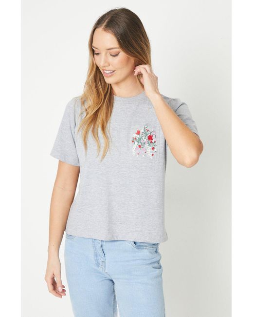Oasis White Floral Pocket Embroidered Tshirt