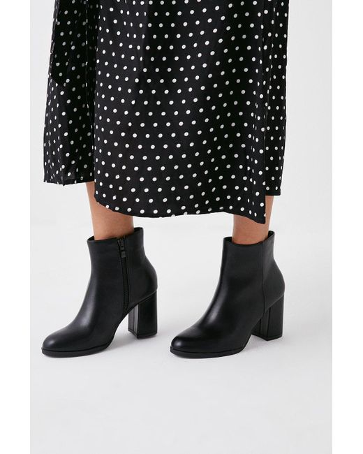 Oasis Black Round Toe Ankle Boots