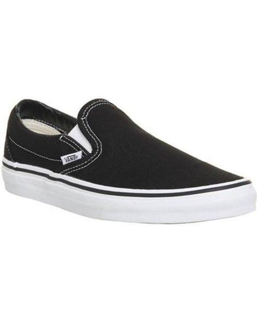 black trainers platform