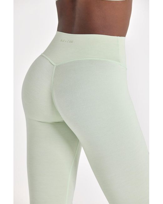 BO+TEE Green Soft Active Leggings