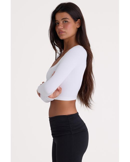 BO+TEE White Seamless Soft Rib Cut-Out Crop Top