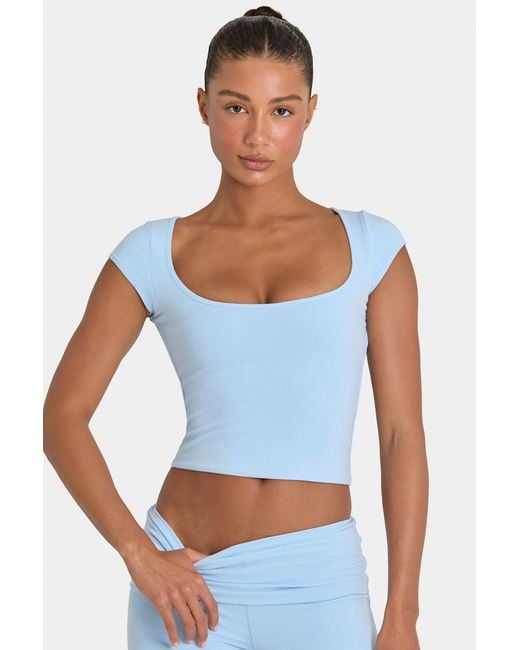 BO+TEE Blue Buttercloud Crop Top