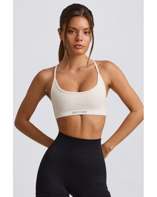 BO+TEE White Super Sculpt Seamless Backless Sports Bra