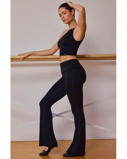 BO+TEE Black One-Shoulder Twisted Tank Top