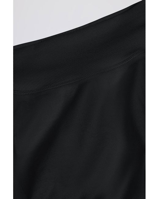 BO+TEE Black Define Luxe Mini Shorts