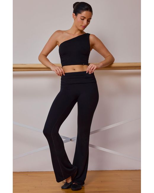 BO+TEE Black One-Shoulder Twisted Tank Top