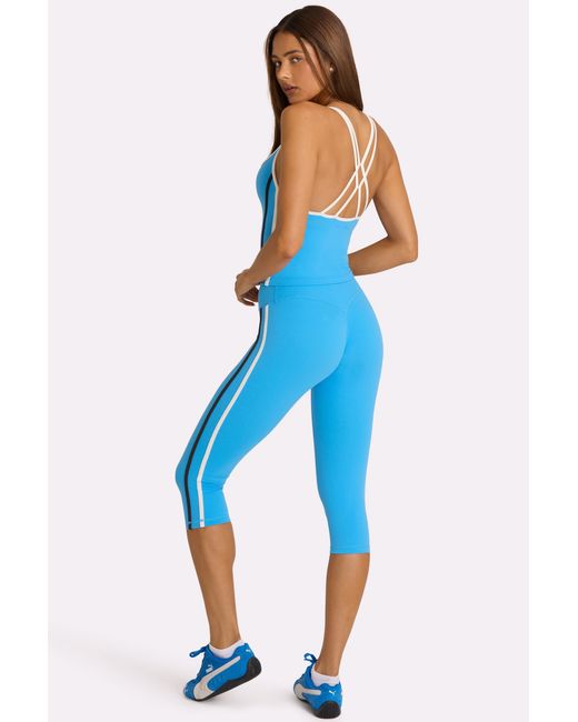 BO+TEE Blue Soft Active Capri Leggings