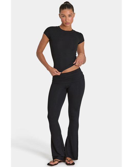 BO+TEE Black Buttercloud T-Shirt