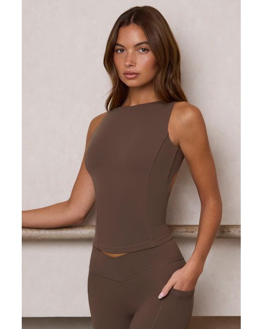 BO+TEE Brown Soft Active Boat-Neck Open-Back Tank Top