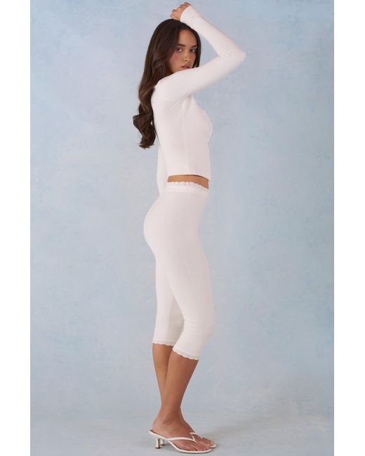 Oh Polly White Knit Mid-Rise Capri Trousers