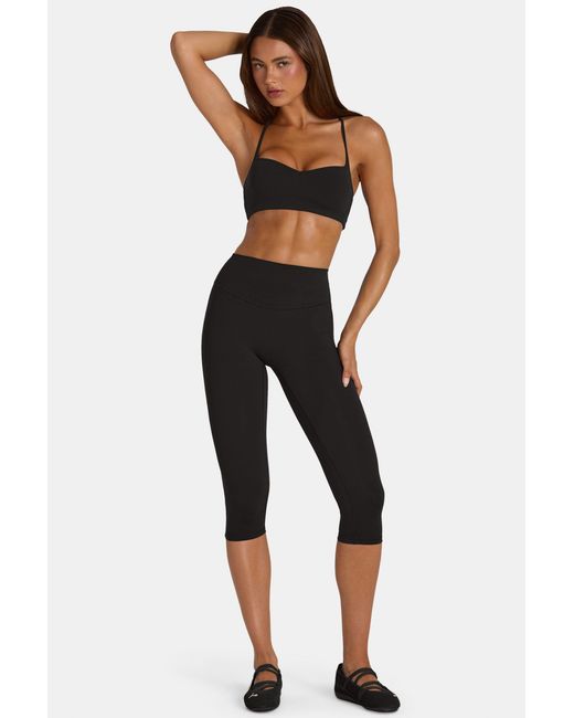 BO+TEE Black Soft Active Capri Leggings