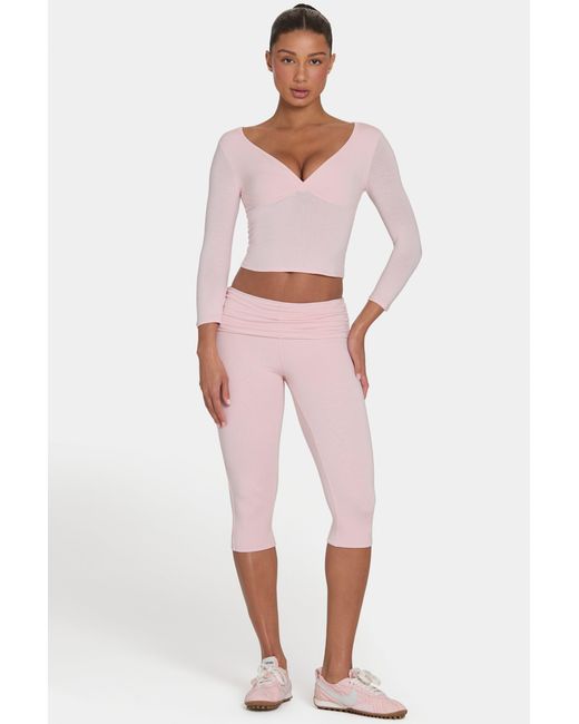 BO+TEE Pink Buttercloud Capri Leggings