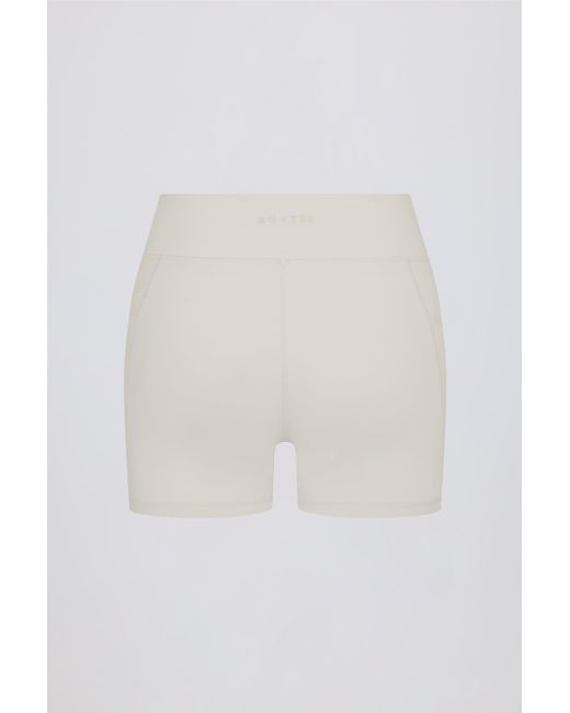 BO+TEE White Soft Active Pocket V-Waist Mini Shorts