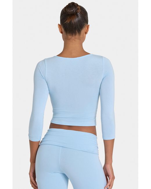 BO+TEE Blue Buttercloud Top