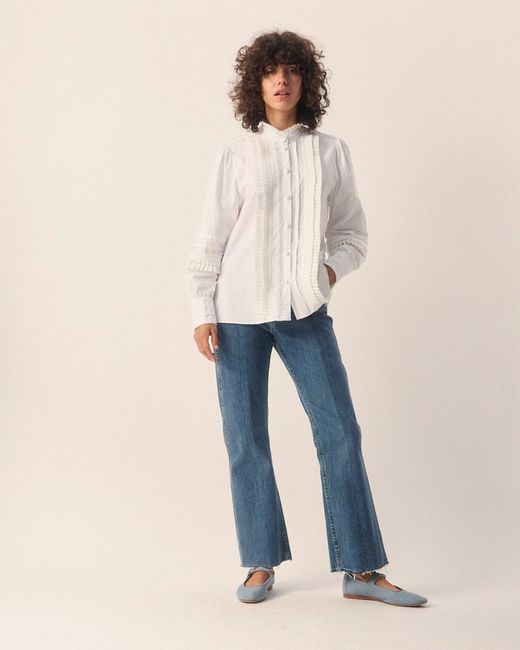 Details more than 164 white shirt with jeans latest