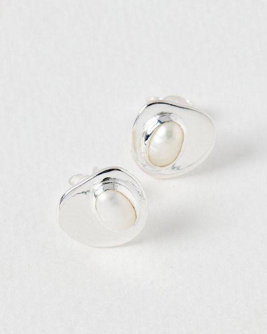 Oliver Bonas Metallic Greta Organic Freshwater Pearl Stud Earrings