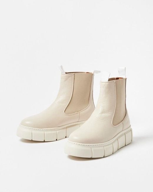 Oliver Bonas Shoe The Bear Tove Cream Leather Chelsea Boots in Green | Lyst