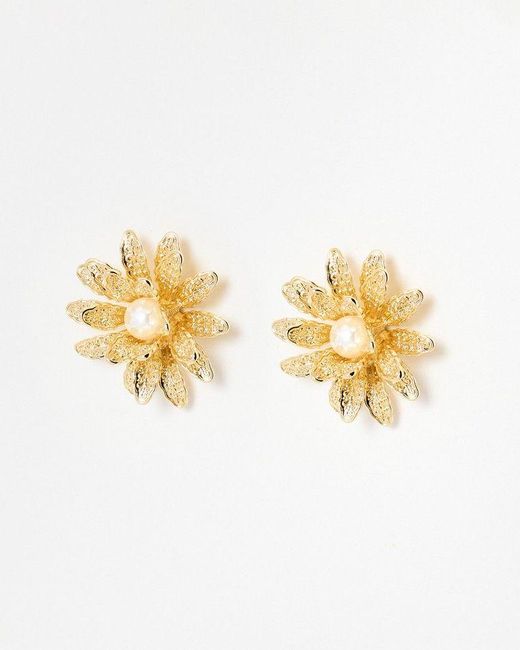 Oliver Bonas Metallic Montana Textured Flower Faux Pearl Stud Earrings