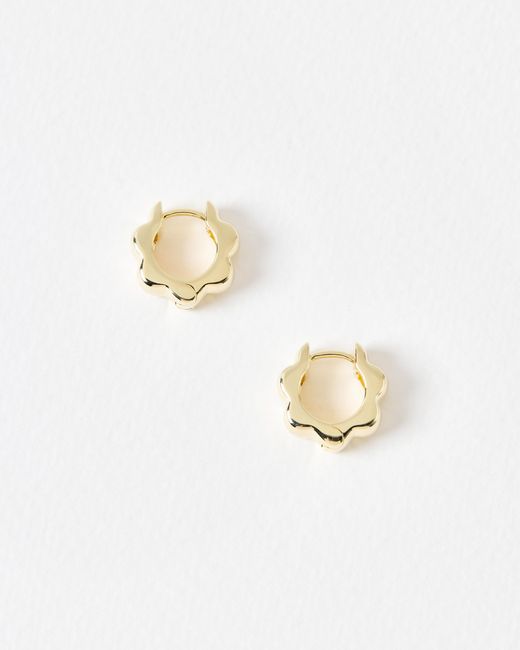 Oliver Bonas White Senna Scalloped Flower Clicker Hoop Earrings