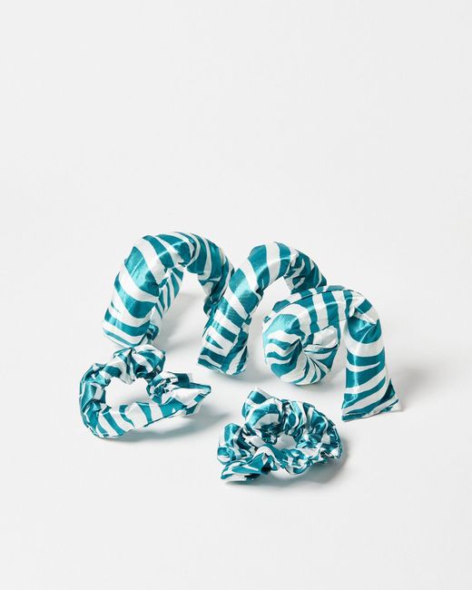 Oliver Bonas Blue Heatless Hair Curlers & Scrunchie Set