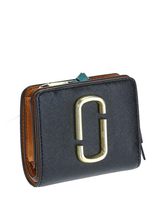 the snapshot mini compact wallet