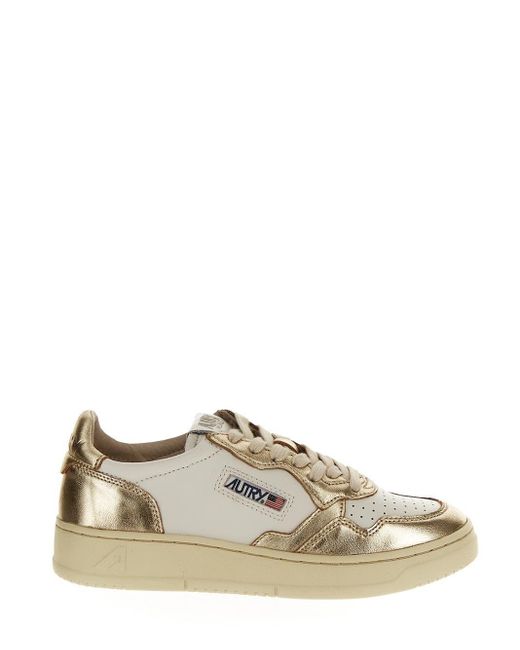 Autry Sneakers Medalist Low in Natural | Lyst