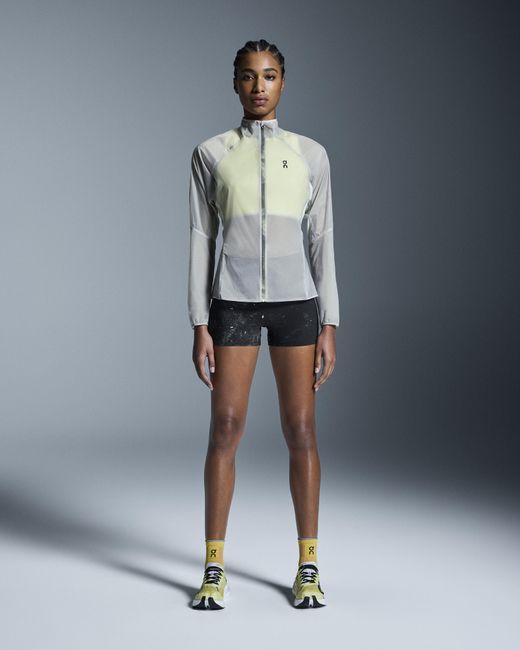 On Shoes Gray Zero Jacket