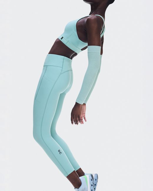 On Shoes Blue Performance Tights 7/8